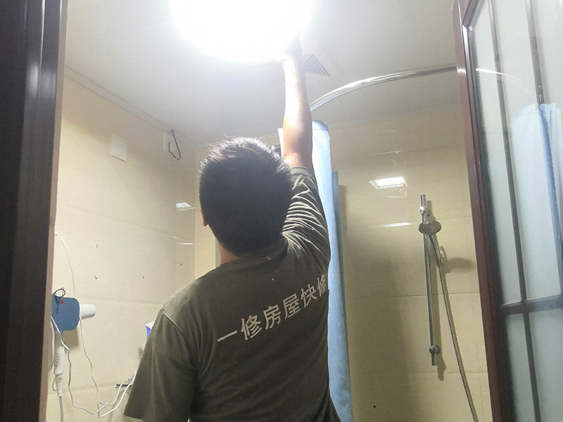 自己家沒電但別人家有電，家里沒電了但是沒跳閘，該怎么辦