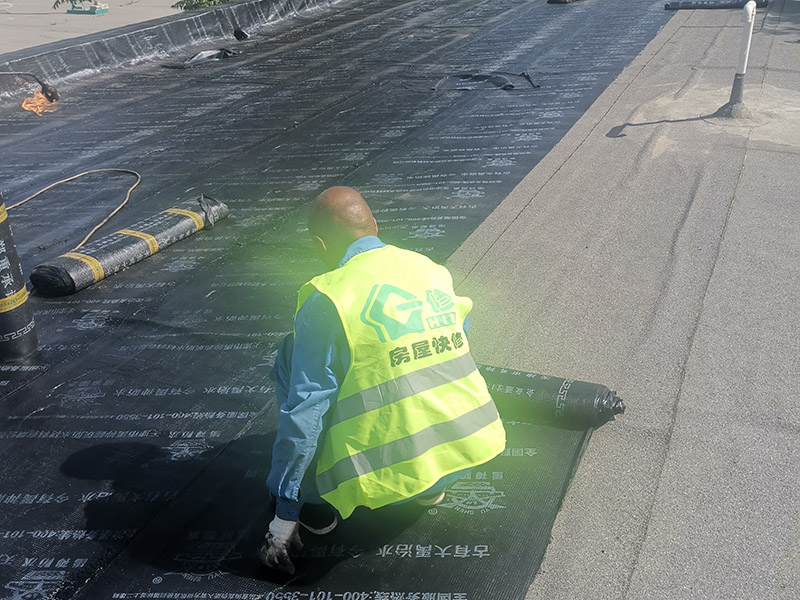 裝修后出現(xiàn)漏水問題怎么辦，專業(yè)重慶裝修公司通常這樣處理