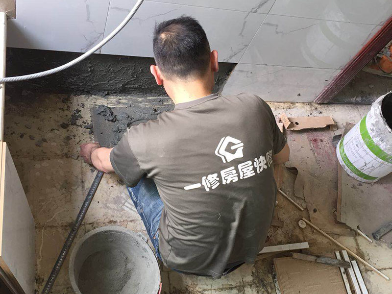 廚房衛(wèi)生間漏水怎么辦，有經(jīng)驗的重慶裝修公司這樣建議